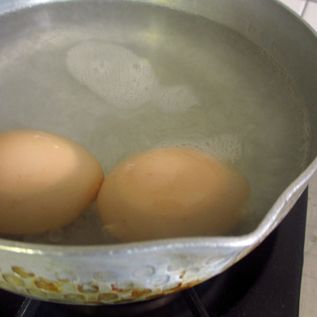 ゆで卵調理中20150704 (11)
